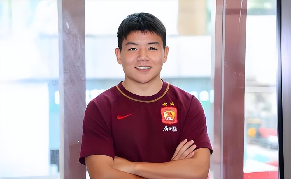 力压姚明！小斯：我是NBA历史第一个高中生身份获得年度最佳新秀
